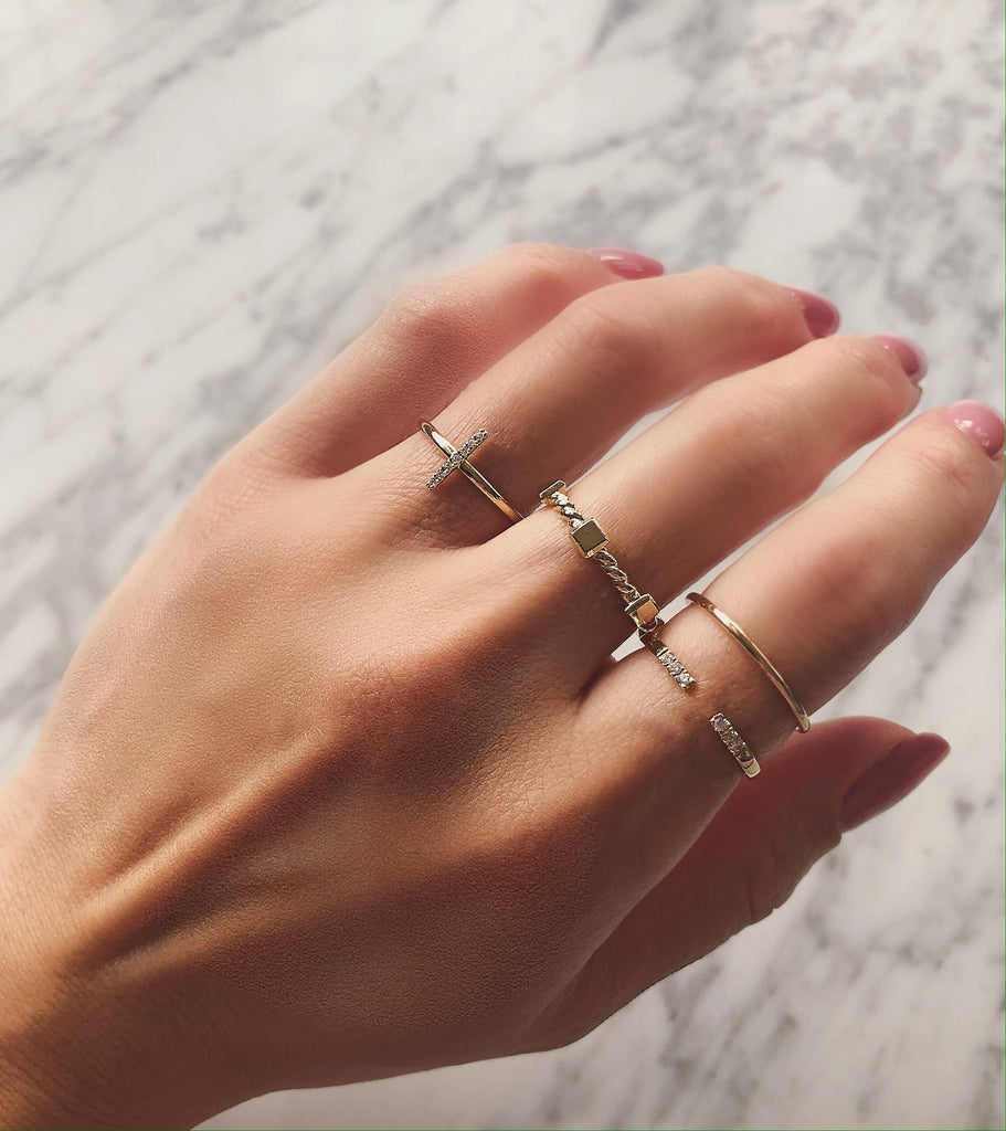 Square Scattered Rope Ring - KLARITY LONDON